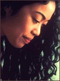 Tiffany Limos - SensaCine.com