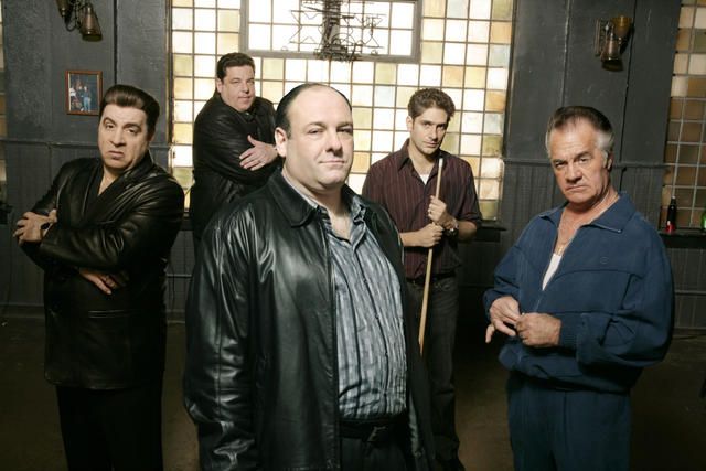 Foto de Steve Van Zandt - Los Soprano : Foto James Gandolfini, Michael  Imperioli, Steve Schirripa, Steve Van Zandt, Tony Sirico - SensaCine.com