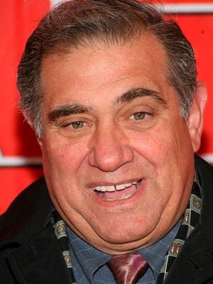 Dan Lauria - SensaCine.com