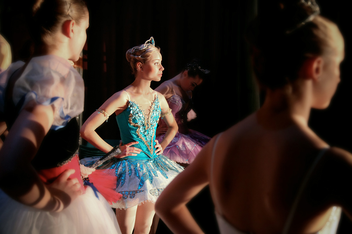 Rebecca Houseknecht балет. First position