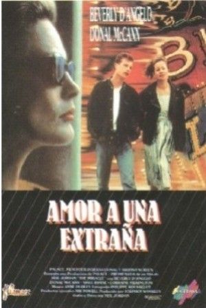 Amor a una extraña - Película 1992