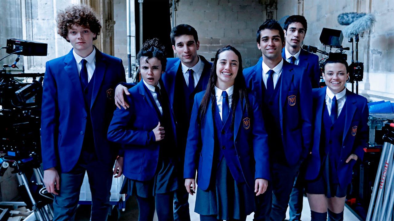 Cuantas Temporadas Tiene El Internado Las Cumbres