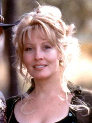 Linda Kozlowski : Filmografía - SensaCine.com