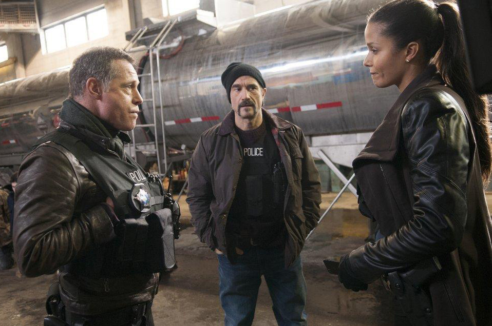 Foto De Jason Beghe Foto Sydney Tamiia Poitier Elias Koteas Jason Beghe Foto 196 De 243 