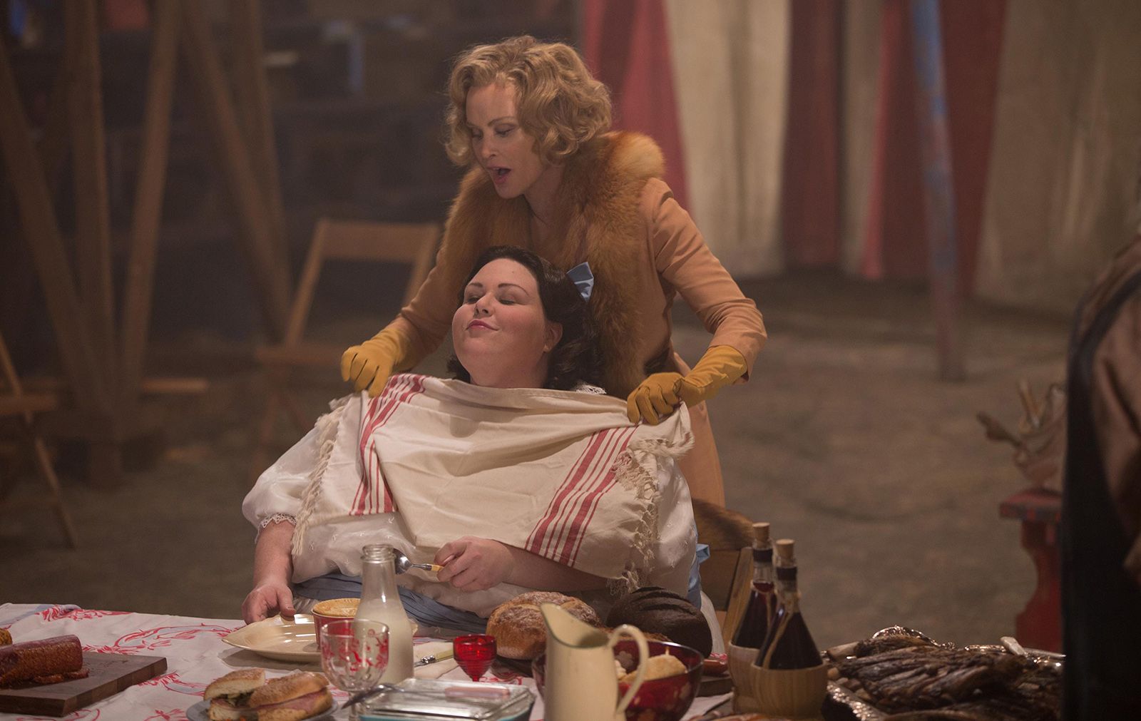 American Horror Story : American Horror Story : Foto Chrissy Metz ...