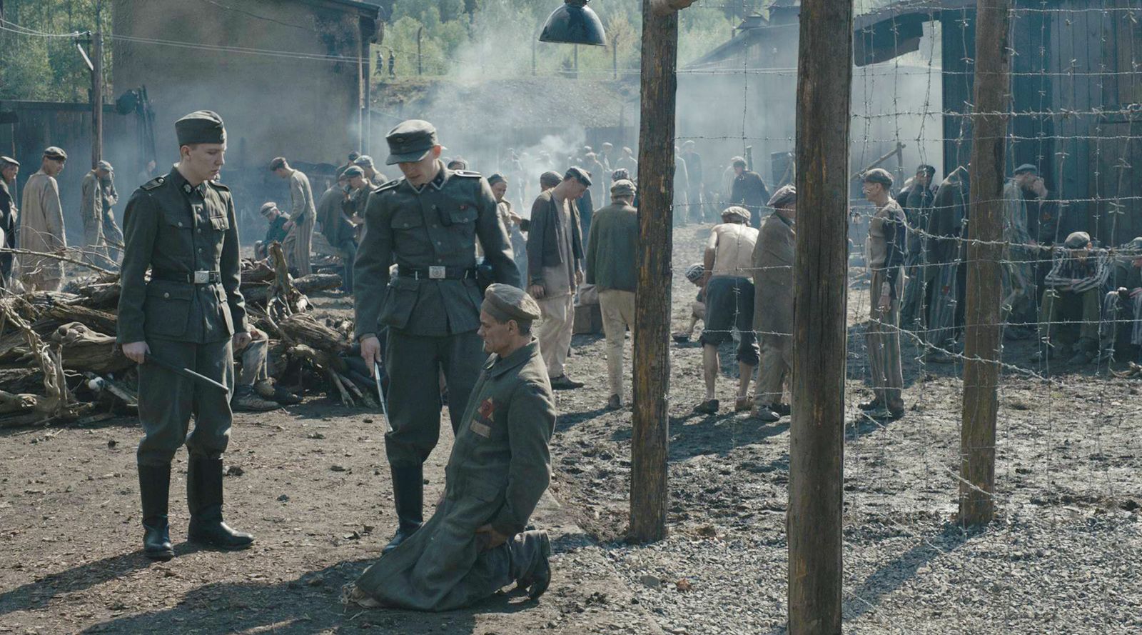 Foto de la película Desnudo entre lobos - Foto 26 por un total de 38 -  SensaCine.com