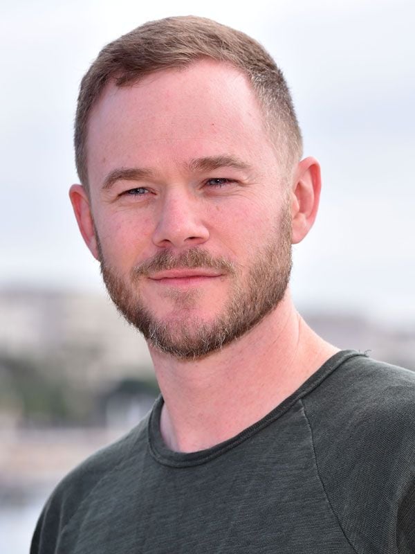 Aaron Ashmore SensaCine