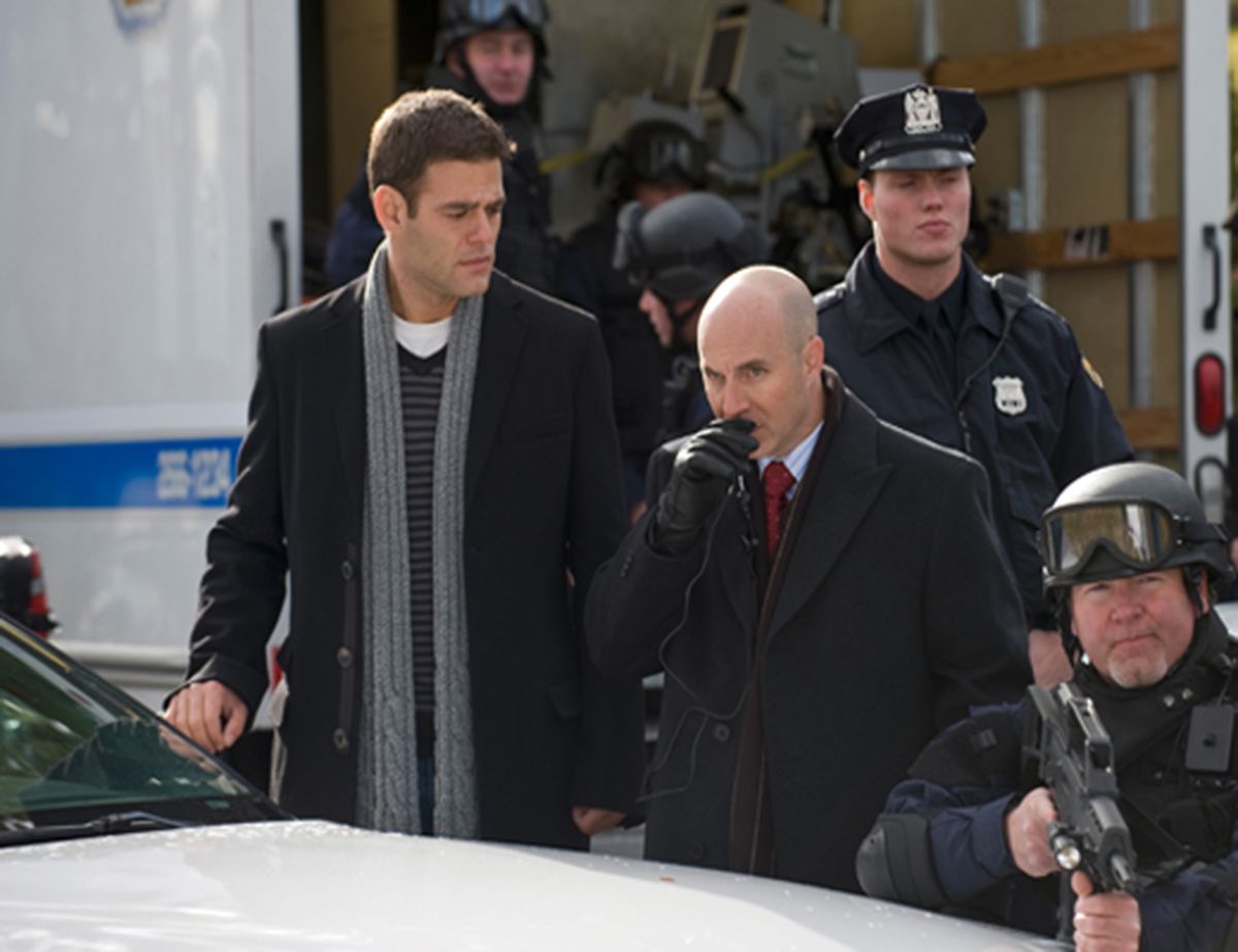 Foto de Ivan Sergei Sola ante el peligro Foto Ivan Sergei