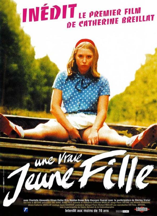 Une vraie jeune fille - Película 1976