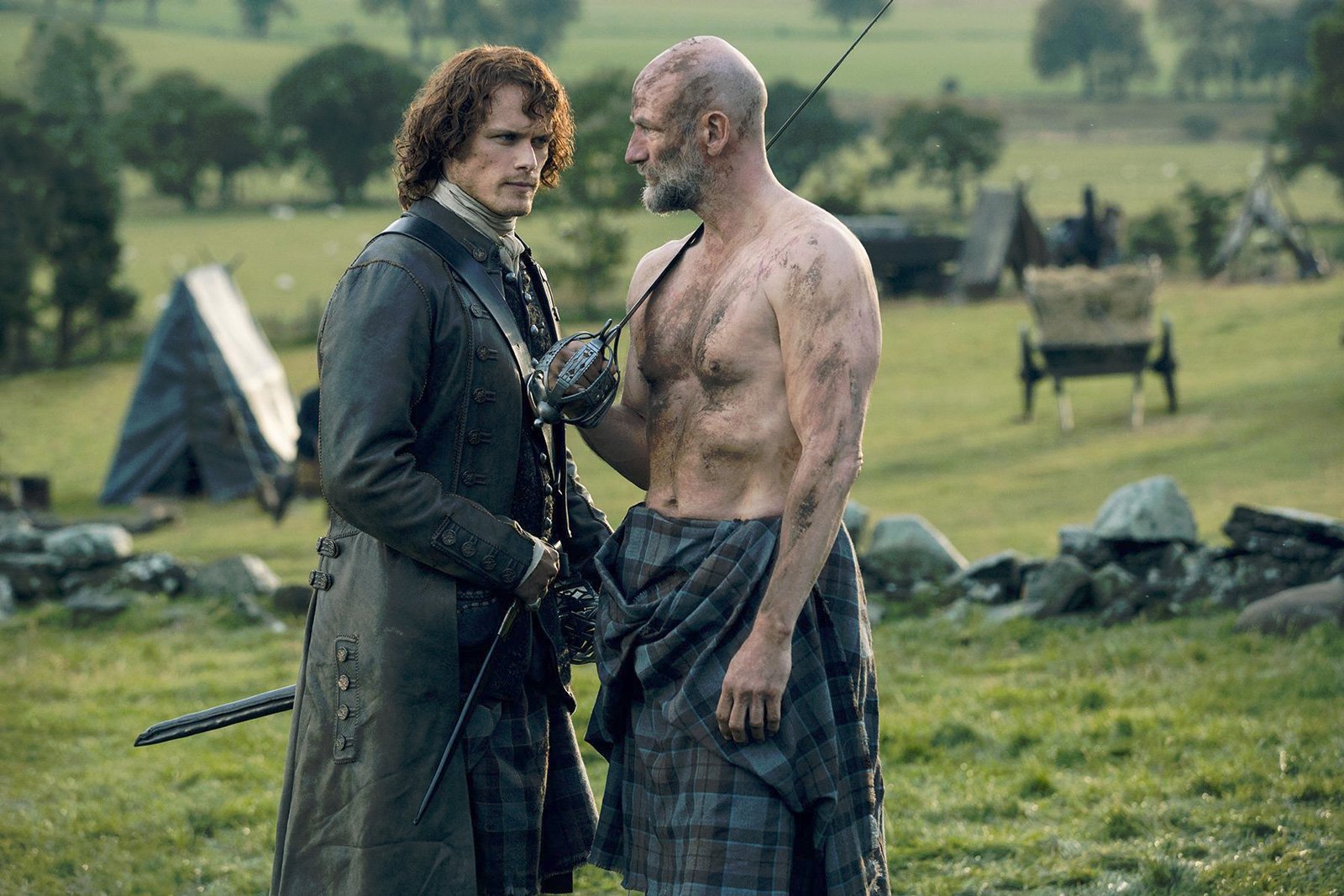 Foto de Sam Heughan - Outlander : Foto Graham McTavish, Sam Heughan ...