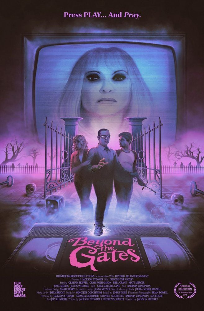 Beyond the Gates - Película 2016