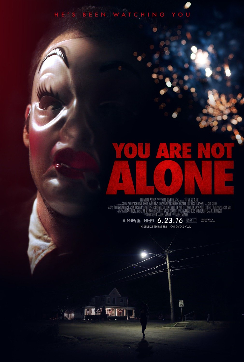 You Are Not Alone Película 2014