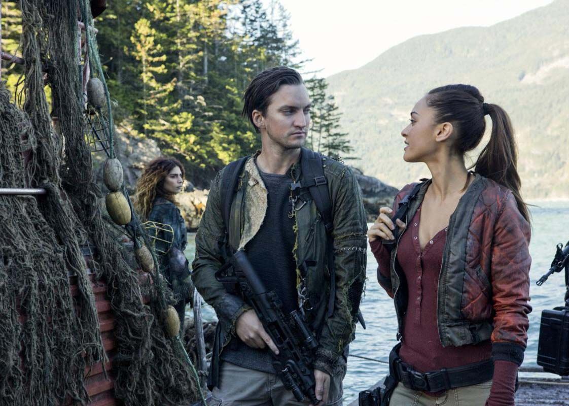 Foto de Nadia Hilker - Los 100 : Foto Richard Harmon, Nadia Hilker ...