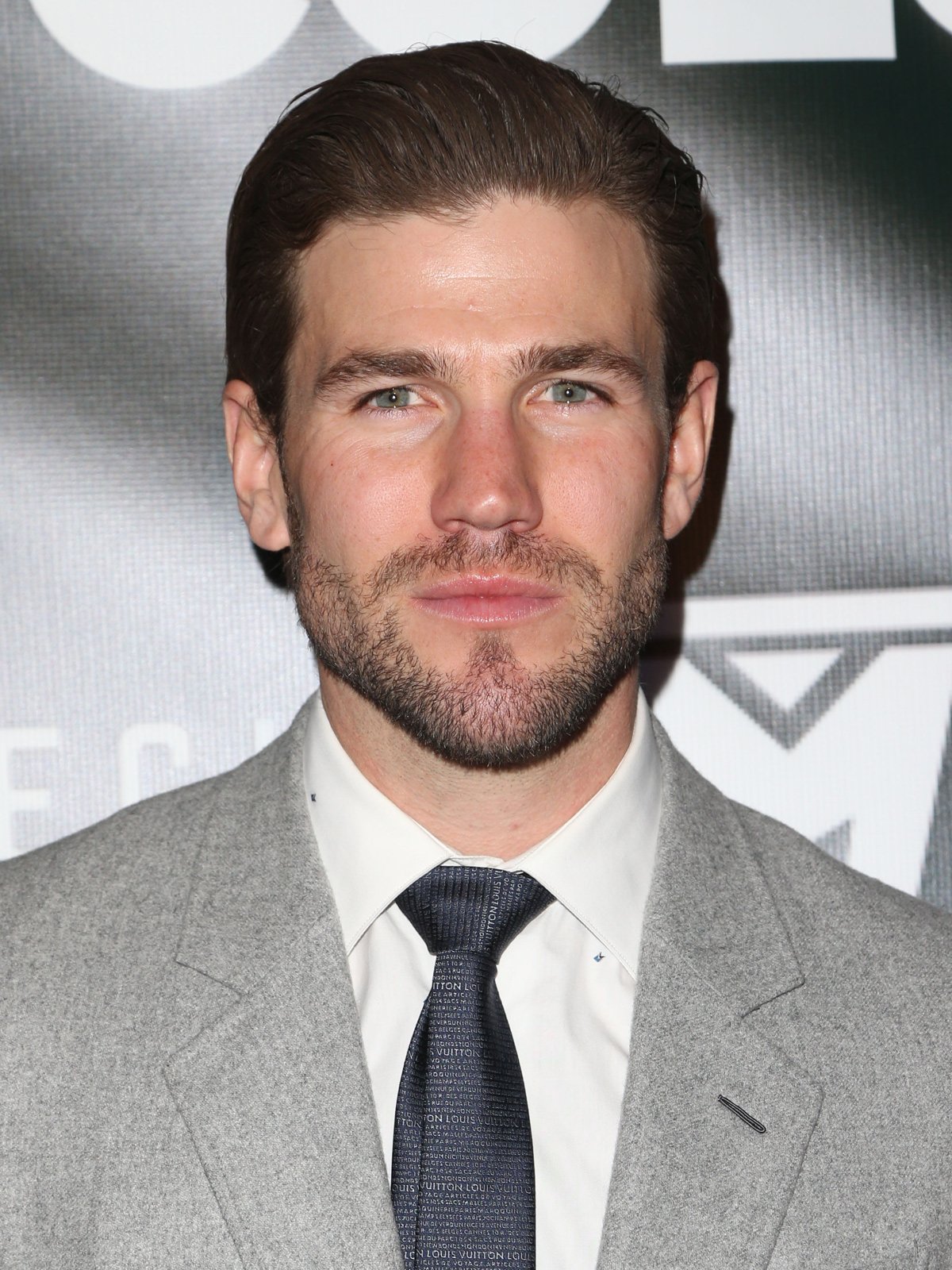 Austin Stowell