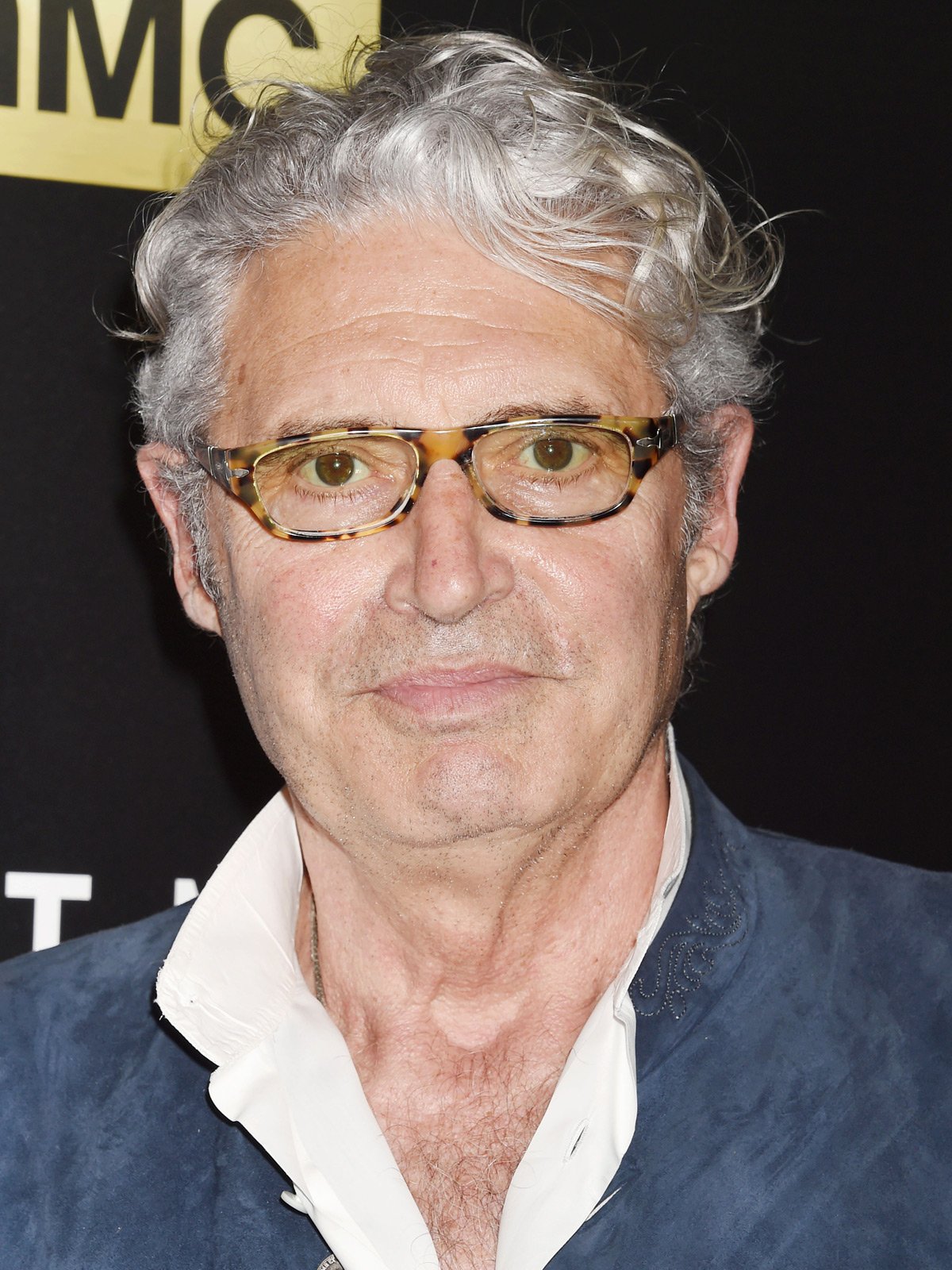 Next photo of Michael Nouri