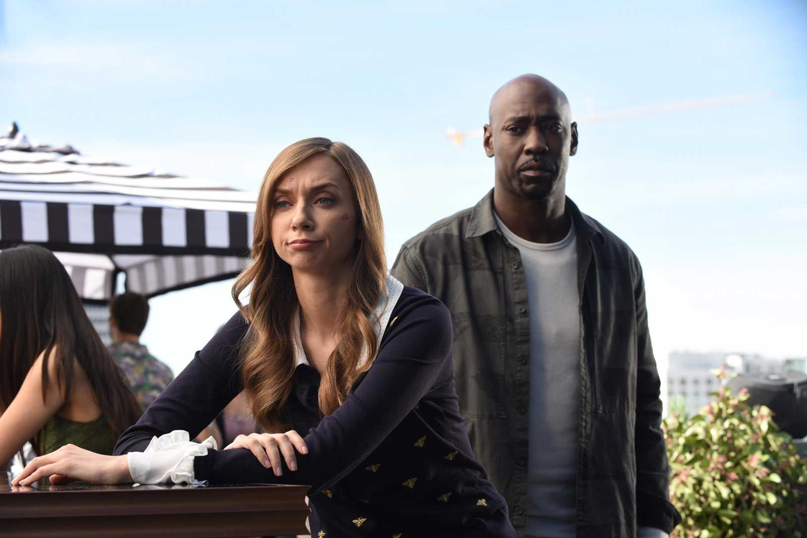 Lucifer : Lucifer : Foto Lauren Lapkus, D.B. Woodside - Foto 125 Sobre ...