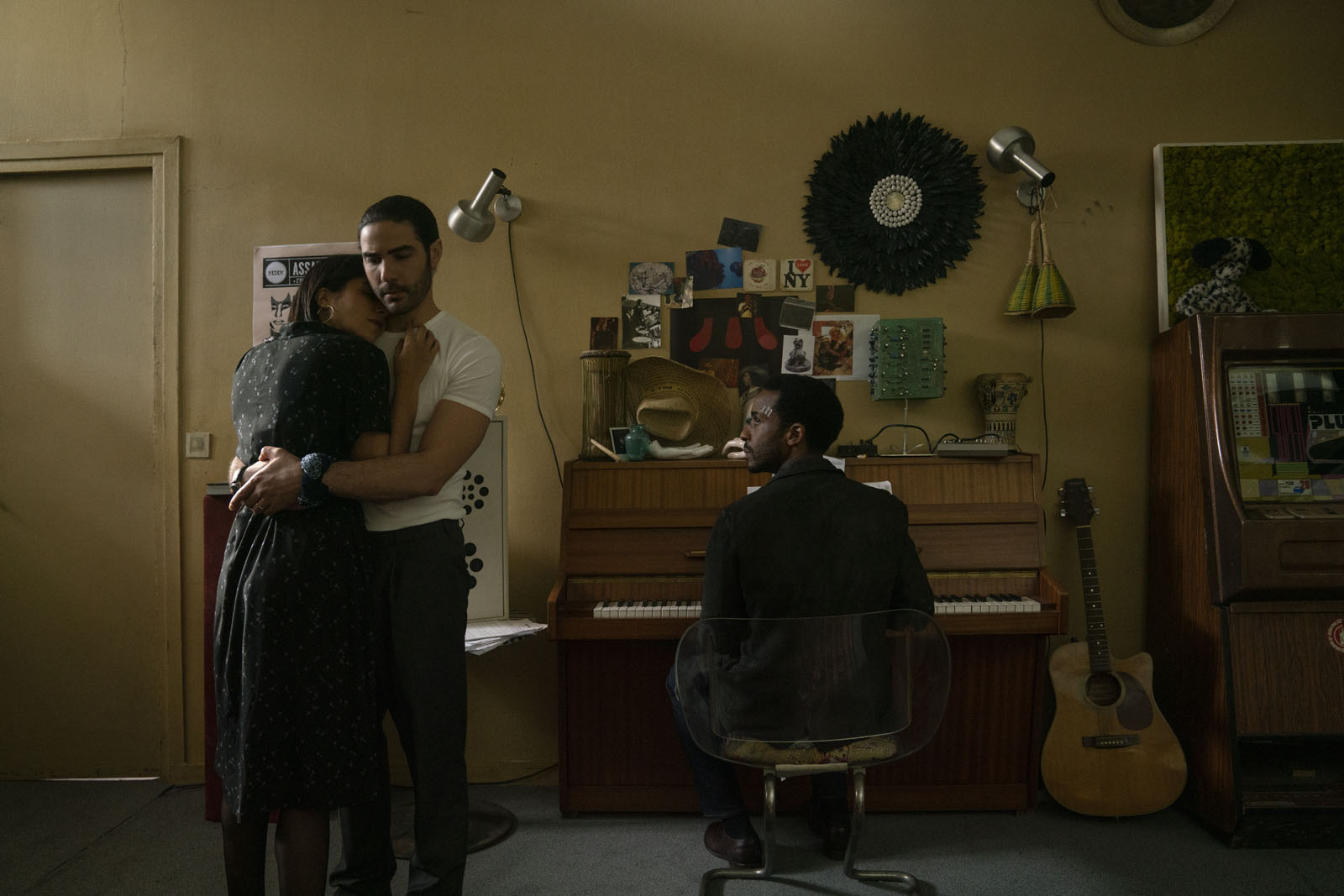 Foto De Le La Bekhti Foto Andre Holland Le La Bekhti Tahar Rahim Sensacine Com