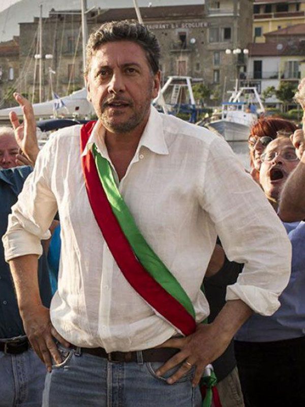 El alcalde pescador - Película 2016