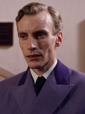 Charlie Cooper - SensaCine.com