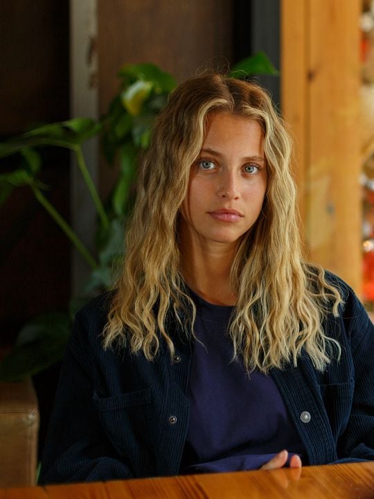 Todo lo que nunca fuimos : Cartel