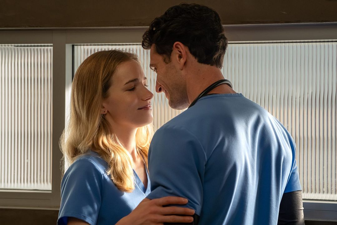 Foto Willa Fitzgerald, Colin Woodell