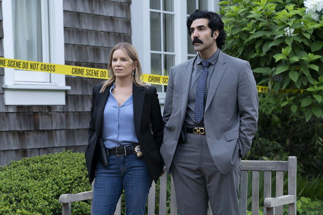 Foto Kim Dickens, Bobby Naderi