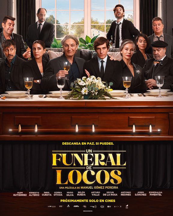 Un funeral de locos : Cartel