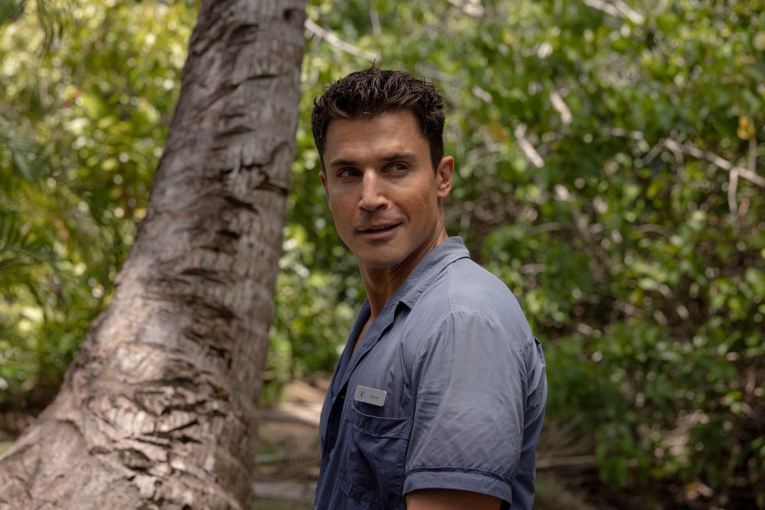 Ladrones: la tiara de santa Águeda : Cartel