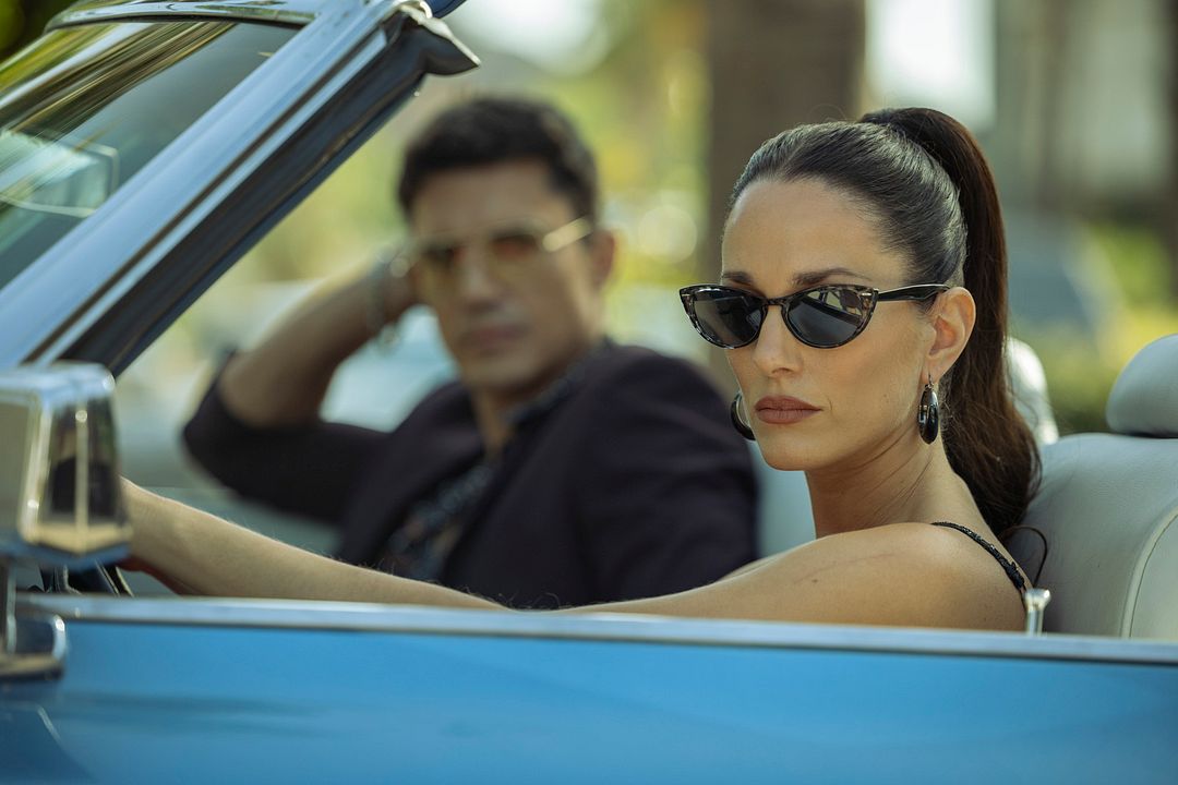 Ladrones: la tiara de santa Águeda : Cartel