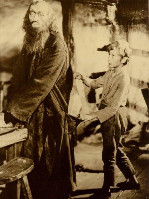 Oliver Twist : Foto Alec Guinness, John Howard Davies