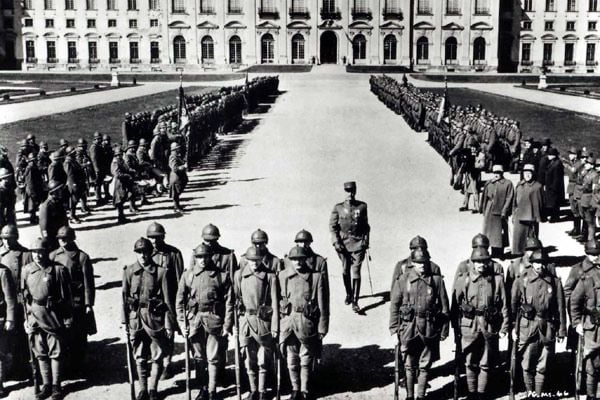 Senderos de gloria : Cartel