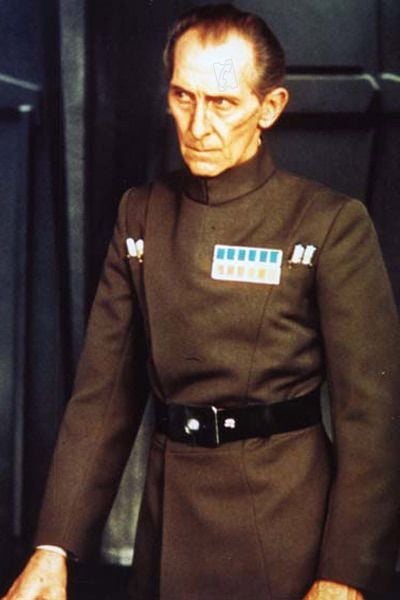 Star Wars: Episodio IV - Una nueva esperanza (La guerra de las galaxias) : Foto Peter Cushing