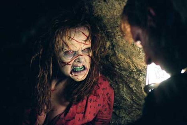 El exorcista: El comienzo : Foto Renny Harlin