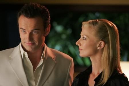 Foto Julian McMahon, Joely Richardson