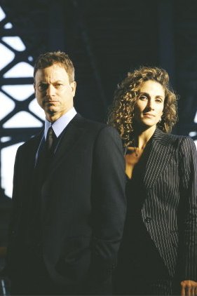 Foto Gary Sinise, Melina Kanakaredes