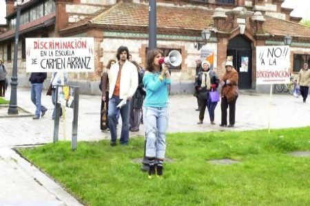 Un Paso Adelante : Foto