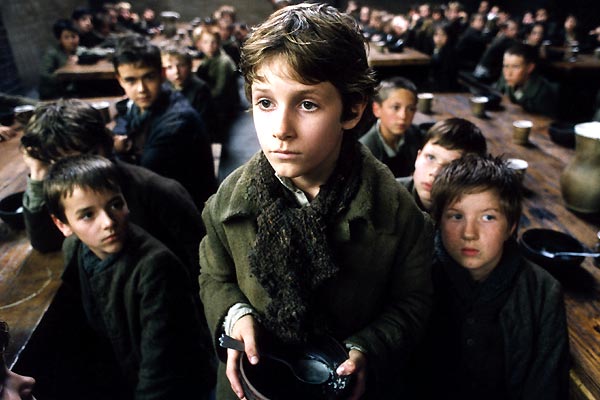 Oliver Twist : Foto Barney Clark