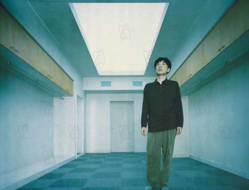 Tony Takitani : Foto Jun Ichikawa (II), Issey Ogata