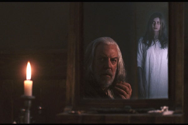 Maleficio : Foto Courtney Solomon, Donald Sutherland