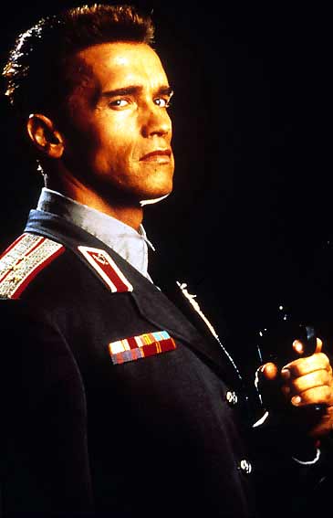 Danko: Calor Rojo : Foto Arnold Schwarzenegger