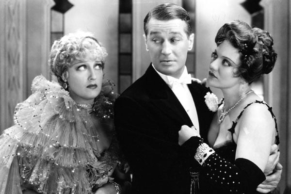 Foto Jeanette MacDonald, Maurice Chevalier, Minna Gombell