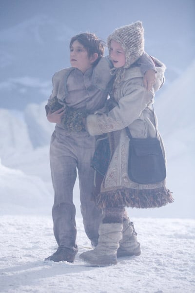 La brújula dorada : Foto Dakota Blue Richards, Charlie Rowe