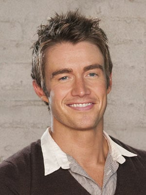 Cartel Robert Buckley