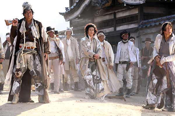 Sukiyaki Western Django : Foto Takashi Miike