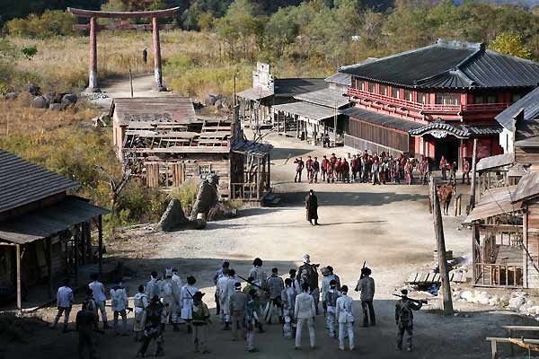 Sukiyaki Western Django : Foto Takashi Miike