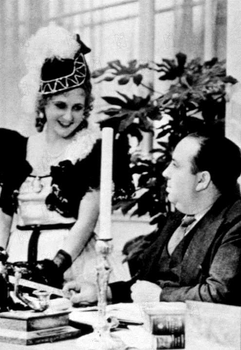 Foto Alfred Hitchcock, Fay Compton