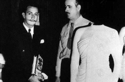 Recuerda : Foto Alfred Hitchcock, Salvador Dalí
