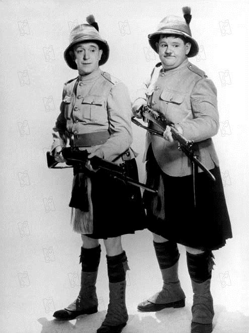 Dos fusileros sin bala : Foto Stan Laurel, James W. Horne, Oliver Hardy