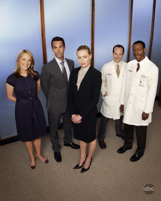 Foto Jay Harrington, Malcolm Barrett, Andrea Anders, Jonathan Slavin, Portia de Rossi