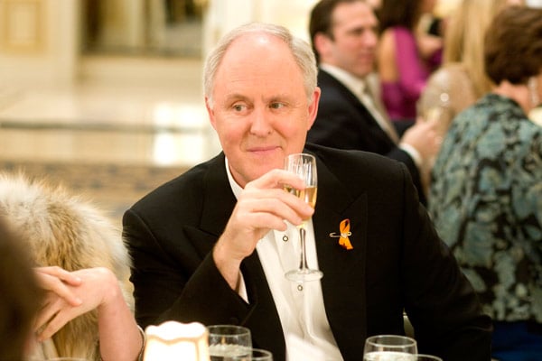 Confesiones de una compradora compulsiva : Foto John Lithgow